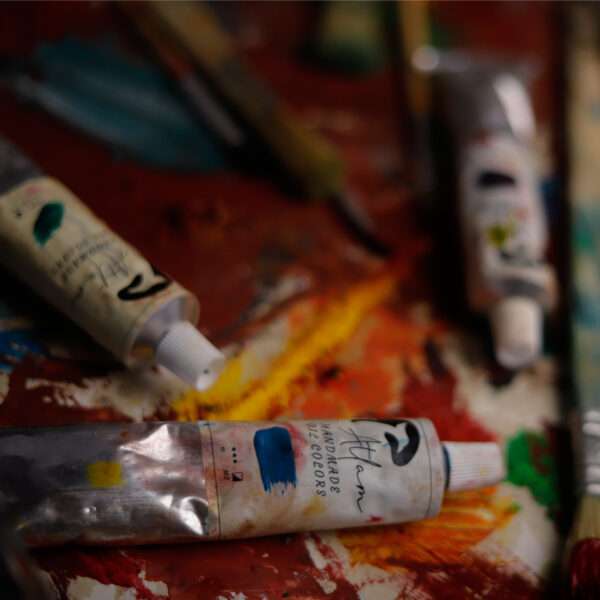 Blue Oil Color - Image 3