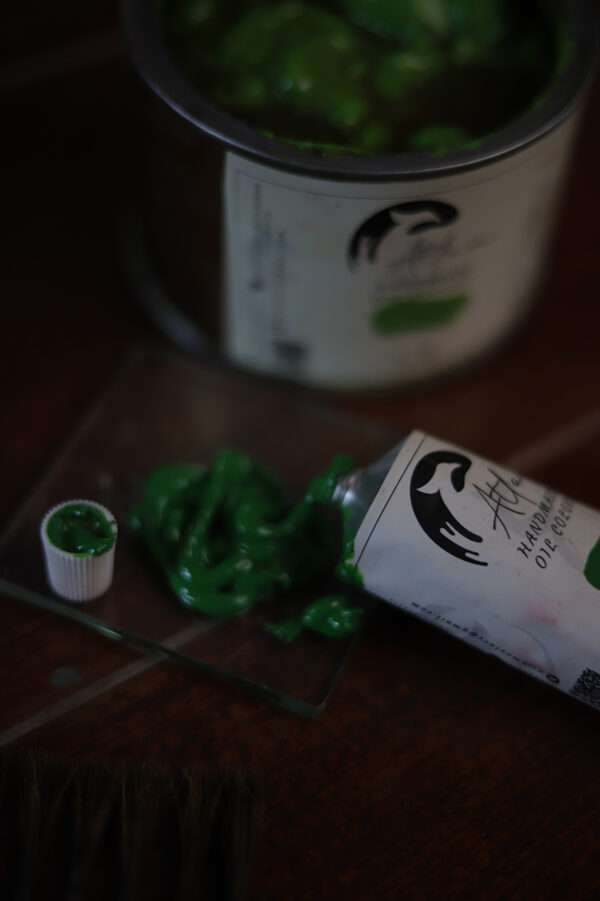 Green Oil Color - Image 4